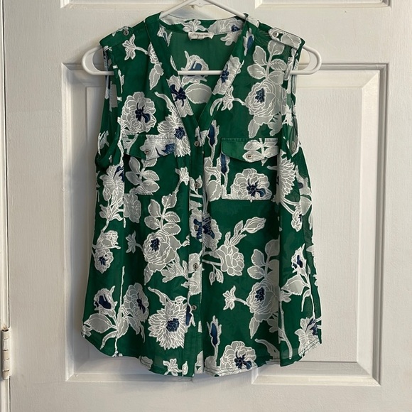 Siren Lily Tops - Siren Lily Women's Green Floral Sleeveless Button-Up Blouse Size PL – Petite Top